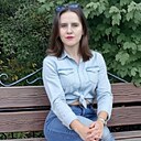 София, 32 года