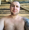 Максим, 33 года