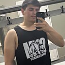 Максим, 22 года
