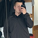Антон, 22 года