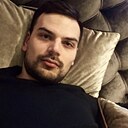 Макс, 33 года