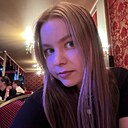 Даша, 18 лет