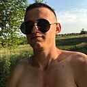 Артур, 22 года
