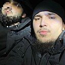 Адам, 23 года