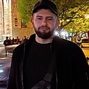 Артур, 28 лет