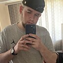 Макс, 24 года