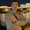 Илья, 21 год