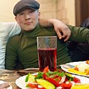 Кодирхон, 25 лет