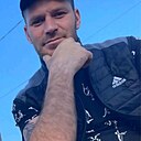Неважно, 42 года