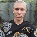 Лев, 27 лет