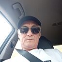 Muslim, 53 года