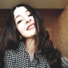 Фотография девушки Настенька, 19 лет из г. Иркутск