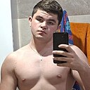 Максим, 20 лет