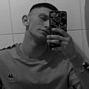 Миша, 19 лет