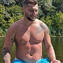 Артём, 32 года