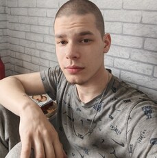 Фотография мужчины Роман, 19 лет из г. Каменск-Уральский