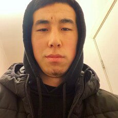 Фотография мужчины Наза, 21 год из г. Балыкчи