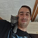 Юрий, 33 года