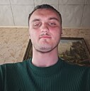 Максим, 25 лет