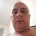 Макс, 44 года