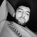 Али, 31 год