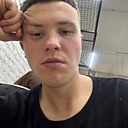 Максим, 22 года