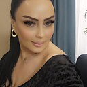 Lili, 41 год