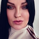 Mila, 41 год