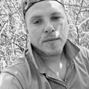 Виктор, 33 года