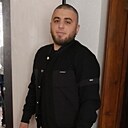 Рустам, 33 года