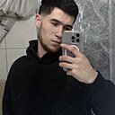 Тоир, 20 лет