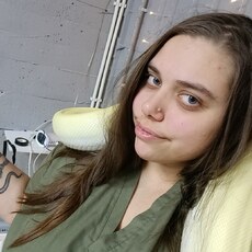 Фотография девушки Алёна, 22 года из г. Тюмень