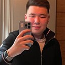 Амир, 20 лет
