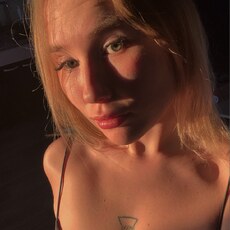 Фотография девушки Полина, 23 года из г. Челябинск