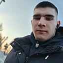 Максим, 24 года