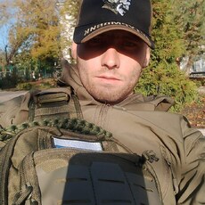 Дмитрий, 30 из г. Донецк.