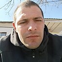 Деніс, 32 года