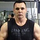 Олег, 47 лет