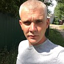Лёня, 28 года