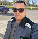 Хотамжон, 32 года