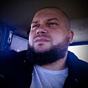 Каир, 33 года