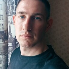 Фотография мужчины Владислав, 28 лет из г. Никольское (Ленинградская Обл)