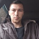 Саша, 23 года