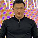 Davronbek, 23 года