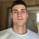 Илья, 22 года