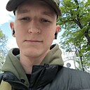 Виталий, 23 года