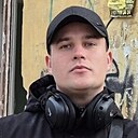 Максим, 24 года