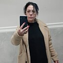 Она, 47 лет
