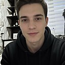 Максим, 19 лет
