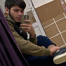 Фотография мужчины Мавлидин, 19 лет из г. Махачкала